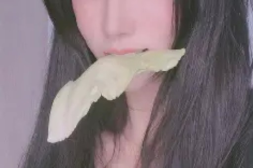 咎由自取！继偷税被扒后网红白冰又被官媒痛批亲手毁掉了前程